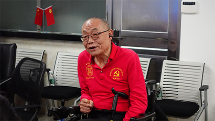 人文學(xué)院2025年春季學(xué)期書記思政第一課 以人文精神引領(lǐng)教育科技軟件產(chǎn)品研發(fā)